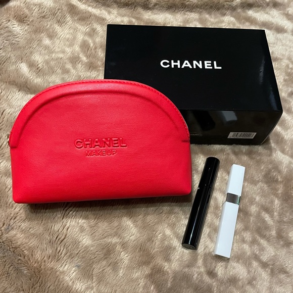⭐️SOLD⭐️Chanel Eyes Have It Gift set - Picture 2 of 5